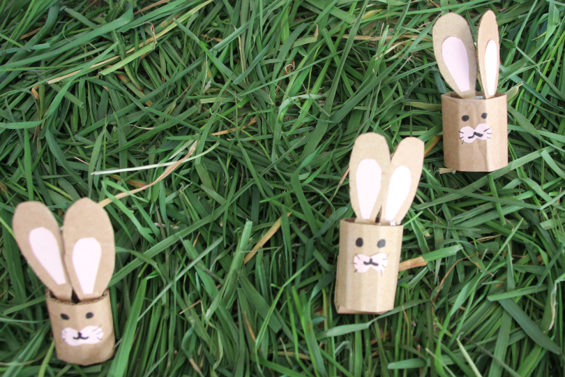 three bunny finger puppets 6 ears to practise 2x times tables 3x2=6